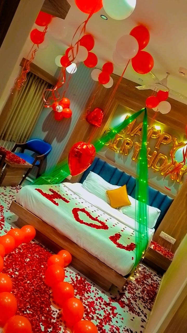 Party Setup - Hotel SR Inn