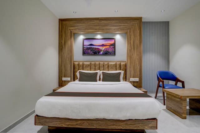 Hotel SR Inn Premium Room